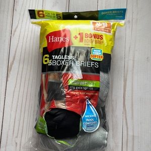 Hanes size Medium boxer briefs